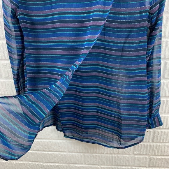 CAbi Limited Edition Alex Button Down 3330 XS - Picture 7 of 7